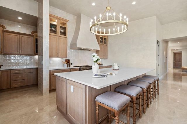 9 Tamarisk, Santa Fe, NM 87506