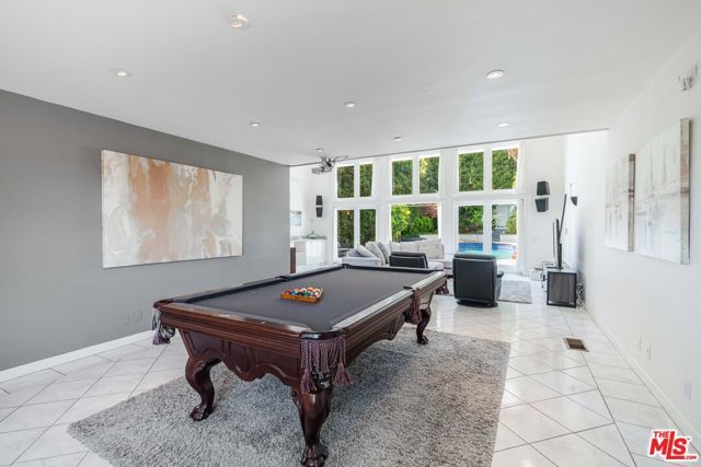 3245 Provon Lane, Los Angeles, CA 90034