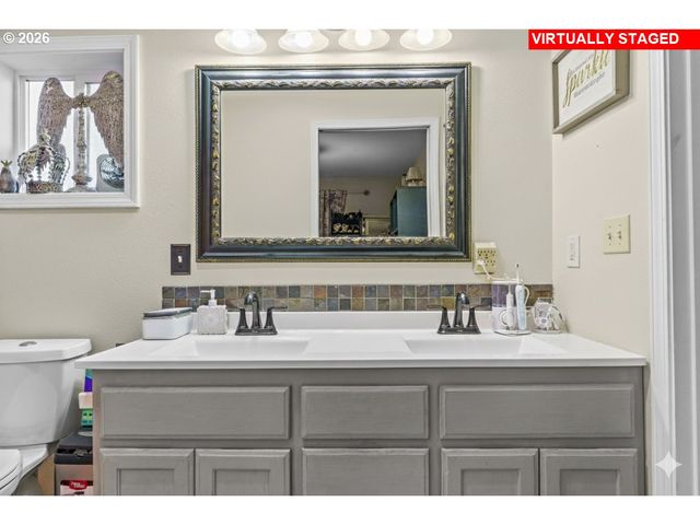 4733 UNION Ter, Springfield, OR 97478