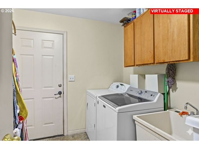 4733 UNION Ter, Springfield, OR 97478