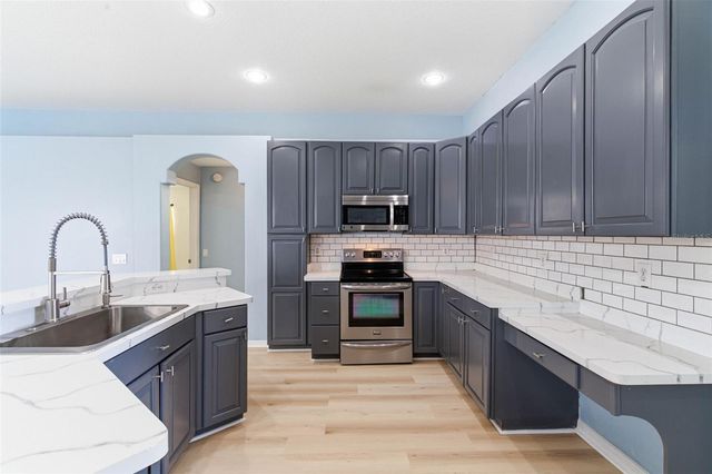 3725 GRAND FORKS DRIVE, Land O Lakes, FL 34639