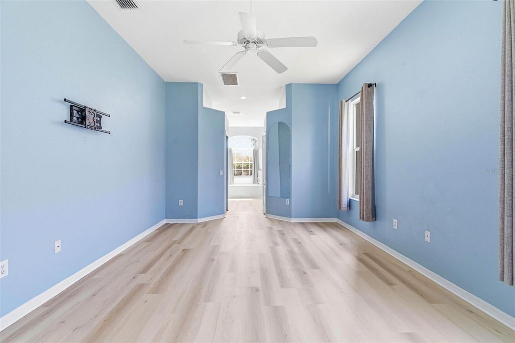 Image 32 of property listing at 3725 GRAND FORKS DRIVE, Land O Lakes, FL 34639