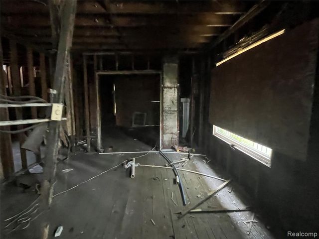 3272 W Euclid Street, Detroit, MI 48206