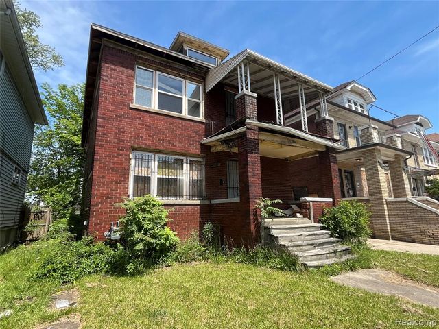 3272 W Euclid Street, Detroit, MI 48206