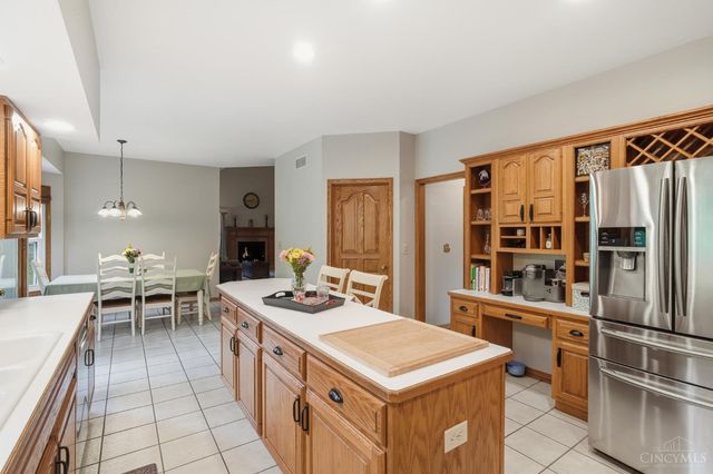 8680 Rupp Farm Drive, West Chester, OH 45069