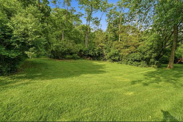 8680 Rupp Farm Drive, West Chester, OH 45069