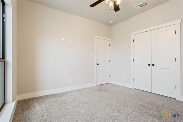 9110 Green Tree Drive, Salado, TX 76571