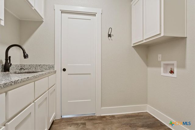 9110 Green Tree Drive, Salado, TX 76571