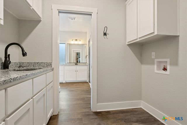 9110 Green Tree Drive, Salado, TX 76571