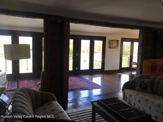 312 River Road Road, Ulster Park, NY 12487