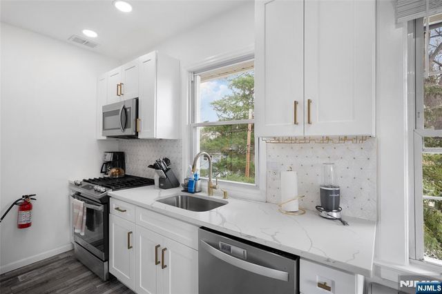 969 Broad Street, Bloomfield, NJ 07003