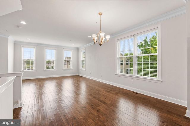 1037 CHAPMAN, Hatfield, PA 19440