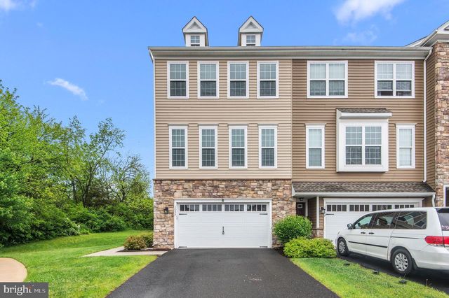1037 CHAPMAN, Hatfield, PA 19440