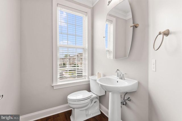 1037 CHAPMAN, Hatfield, PA 19440