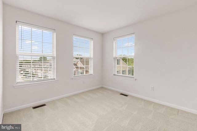 1037 CHAPMAN, Hatfield, PA 19440