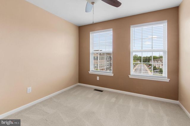 1037 CHAPMAN, Hatfield, PA 19440