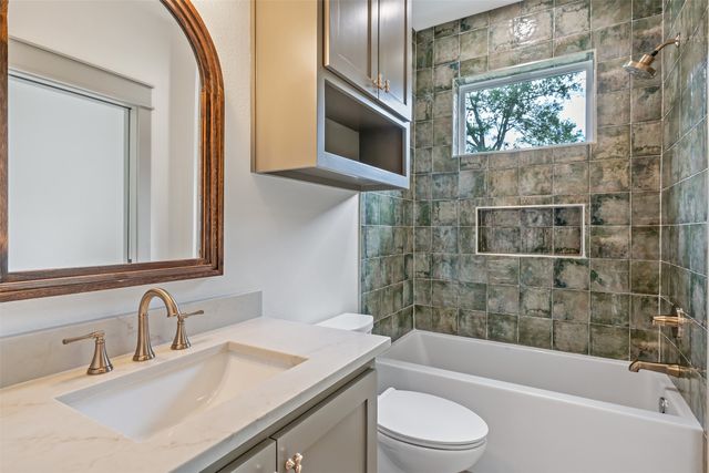 14009 Hidden Brook, Flint, TX 75762