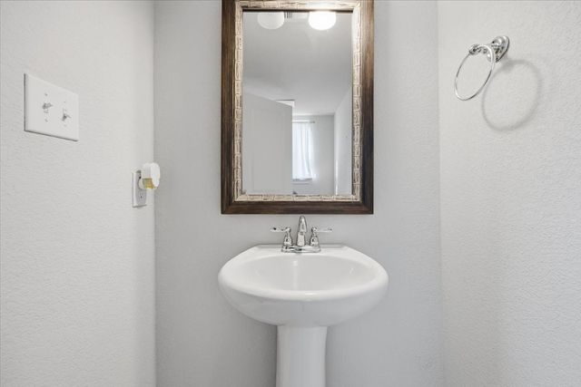 212 Blue Stem Lane, Aledo, TX 76008