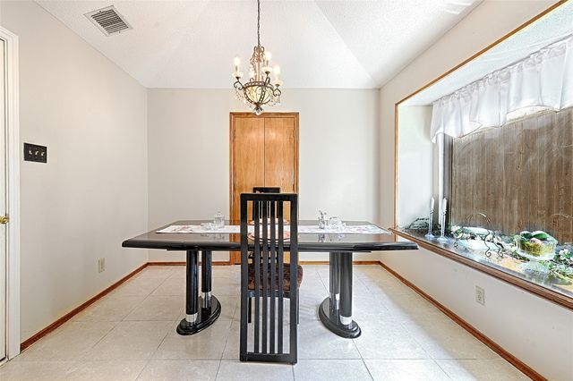 1444 Homestead Lane, Carrollton, TX 75007