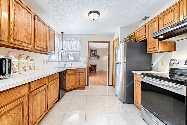 1444 Homestead Lane, Carrollton, TX 75007