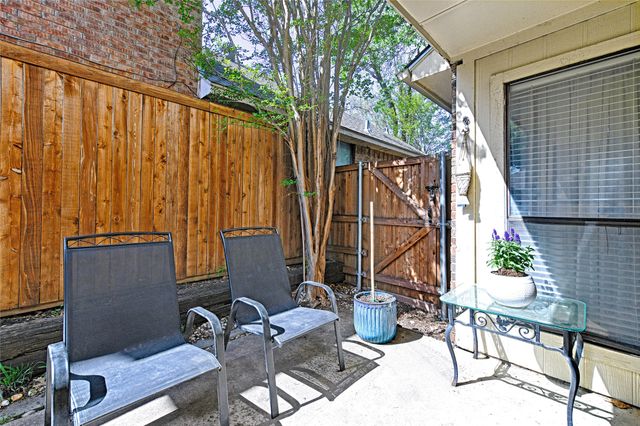 1444 Homestead Lane, Carrollton, TX 75007