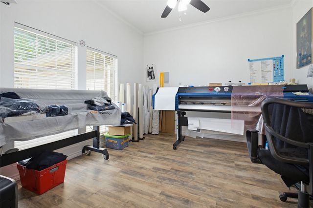 8 Whispering Bend Court, Mansfield, TX 76063