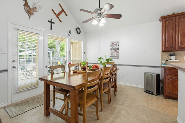 8 Whispering Bend Court, Mansfield, TX 76063