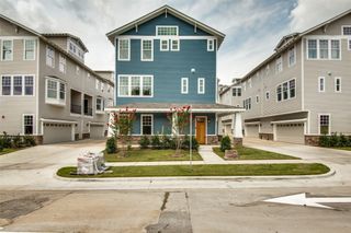 645 N Tyler Street 201, Dallas, TX 75208