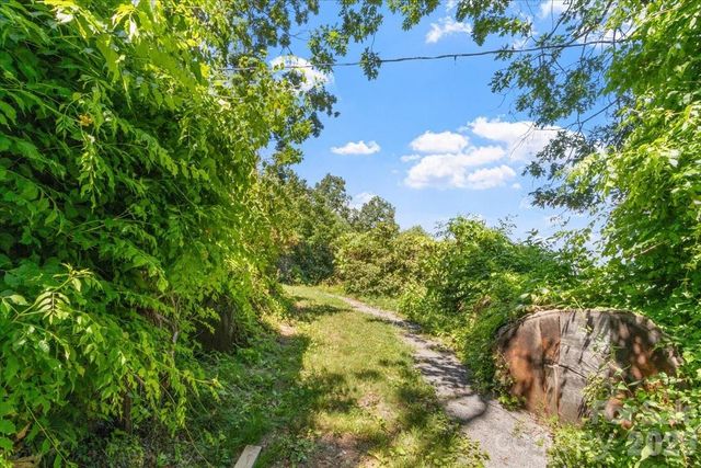 8709 Hwy 226A Highway, Little Switzerland, NC 28749
