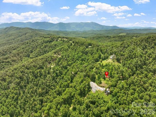 8709 Hwy 226A Highway, Little Switzerland, NC 28749