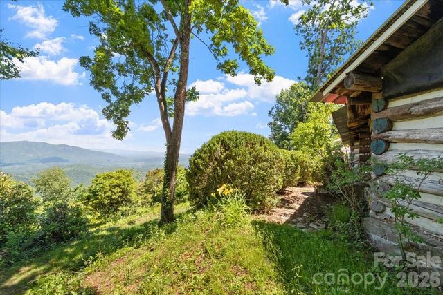 8709 Hwy 226A Highway, Little Switzerland, NC 28749