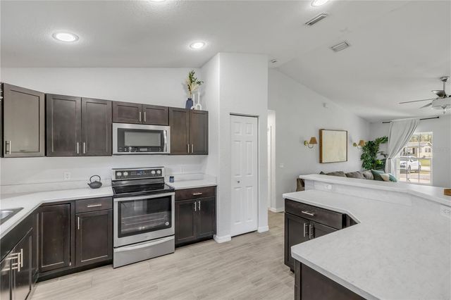 1740 EAST PARKWAY, Deland, FL 32724