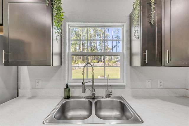 1740 EAST PARKWAY, Deland, FL 32724