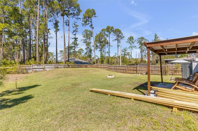 1740 EAST PARKWAY, Deland, FL 32724