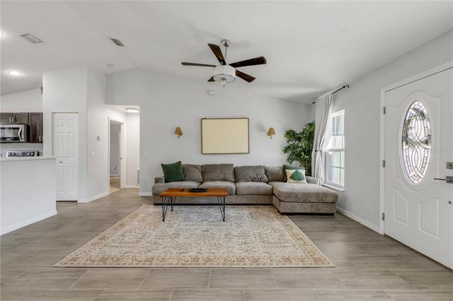 1740 EAST PARKWAY, Deland, FL 32724