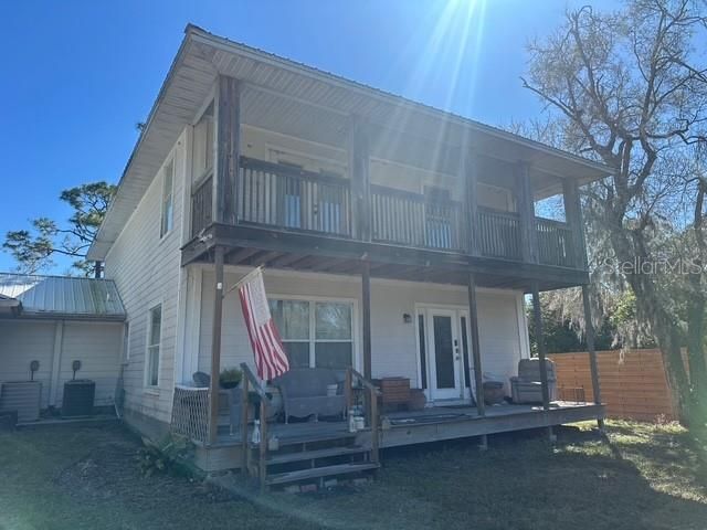 5610 MIDDLE AVENUE, Sarasota, FL 34243