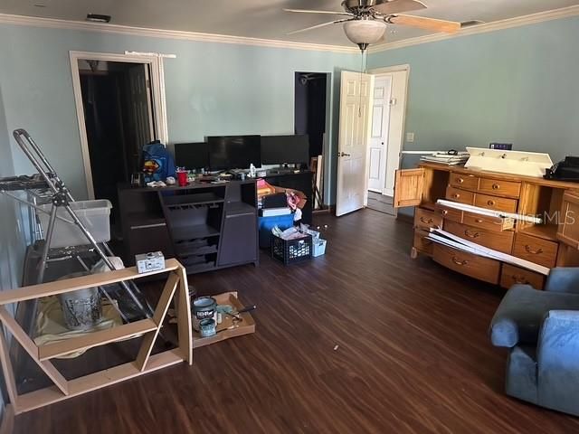 5610 MIDDLE AVENUE, Sarasota, FL 34243