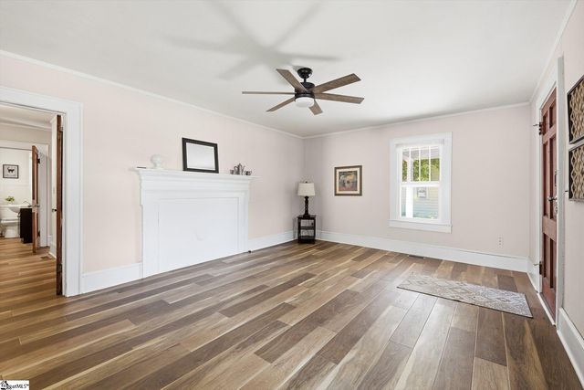 524 Church Street, Laurens, SC 29360