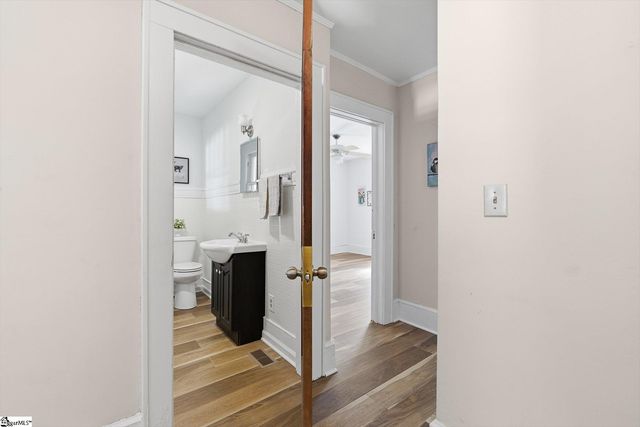 524 Church Street, Laurens, SC 29360