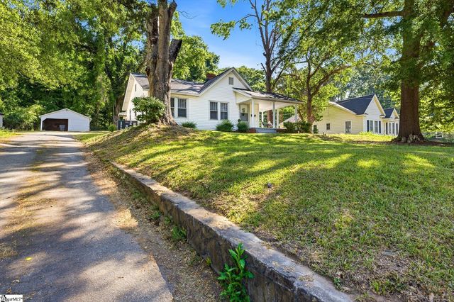 524 Church Street, Laurens, SC 29360