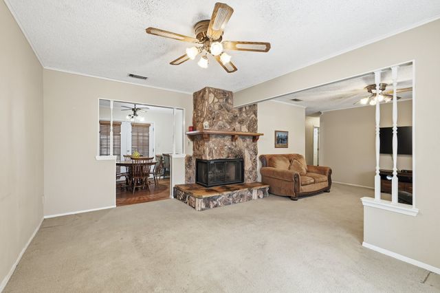 1309 De Ridder Avenue, Fort Worth, TX 76106