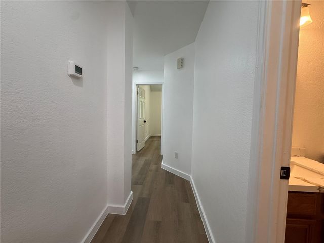 1621 Parkfield CIR, Round Rock, TX 78664