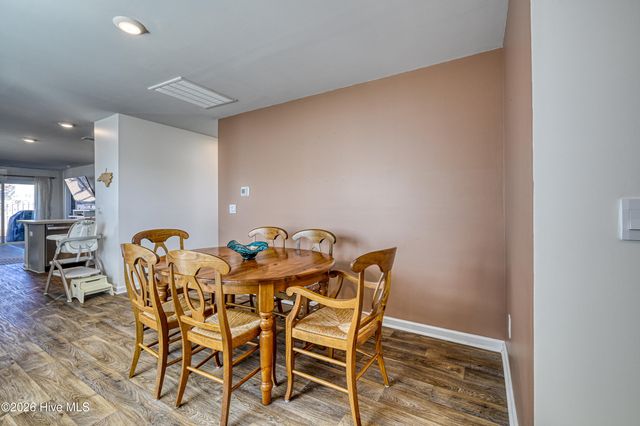 1019 Course Lane, Surf City, NC 28445