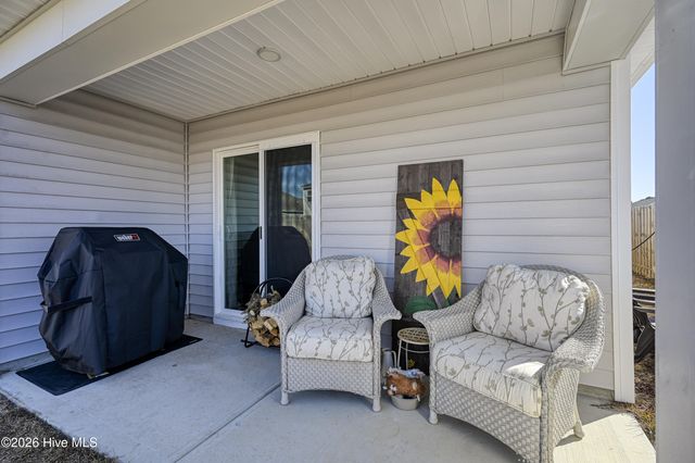 1019 Course Lane, Surf City, NC 28445