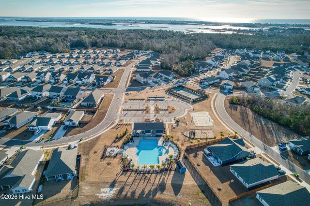 1019 Course Lane, Surf City, NC 28445