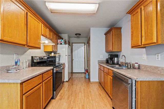 10 Portpatrick Lane, Bella Vista, AR 72715