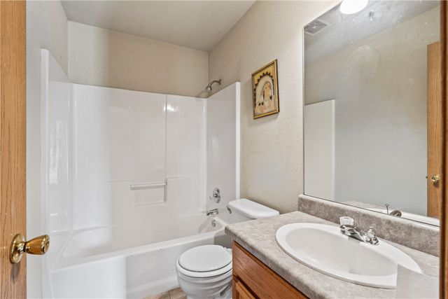 10 Portpatrick Lane, Bella Vista, AR 72715