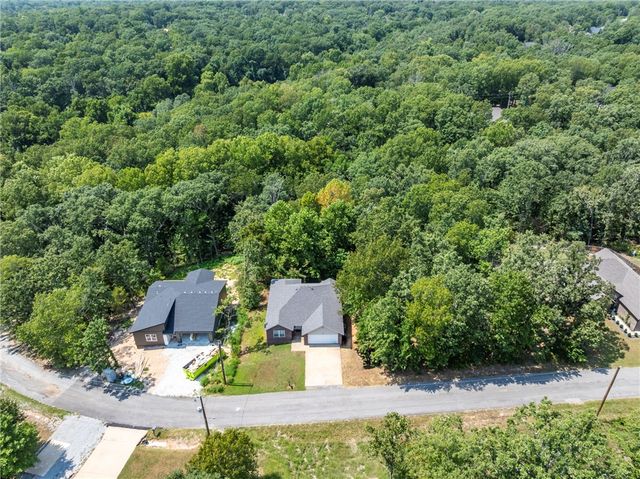 10 Portpatrick Lane, Bella Vista, AR 72715