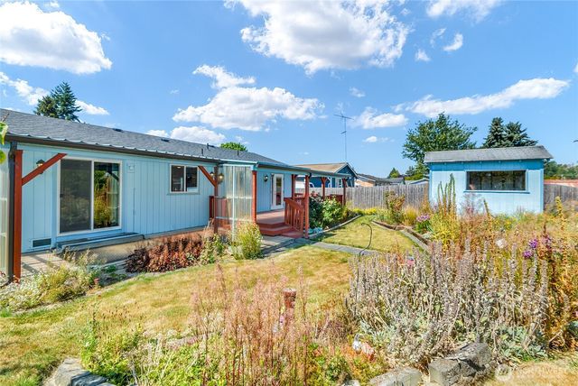 6115 57th Drive NE, Marysville, WA 98270