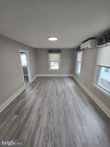 486 W 4TH ST, Lewistown, PA 17044